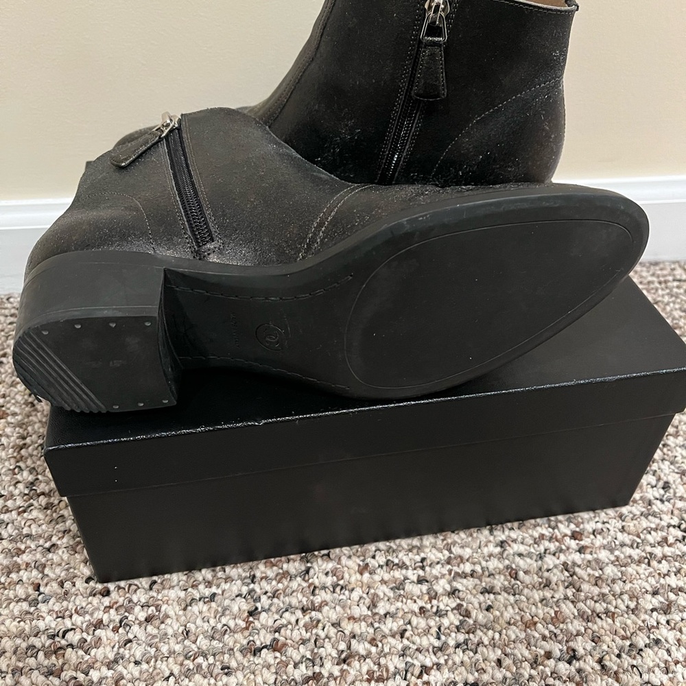 Chanel booties, Sz 40 (10) - Picture 5 of 9